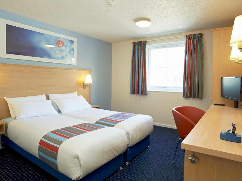 Travelodge Liverpool Stonedale Park Екстер'єр фото